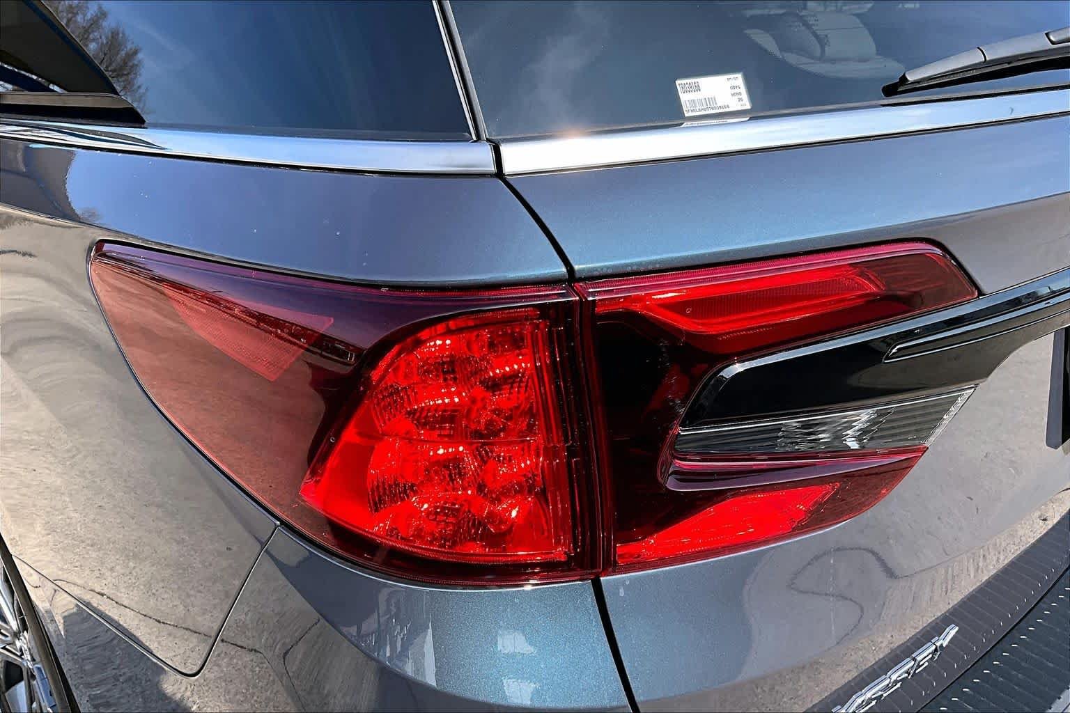 Used 2026 Smoke Blue Pearl Honda Touring image 14