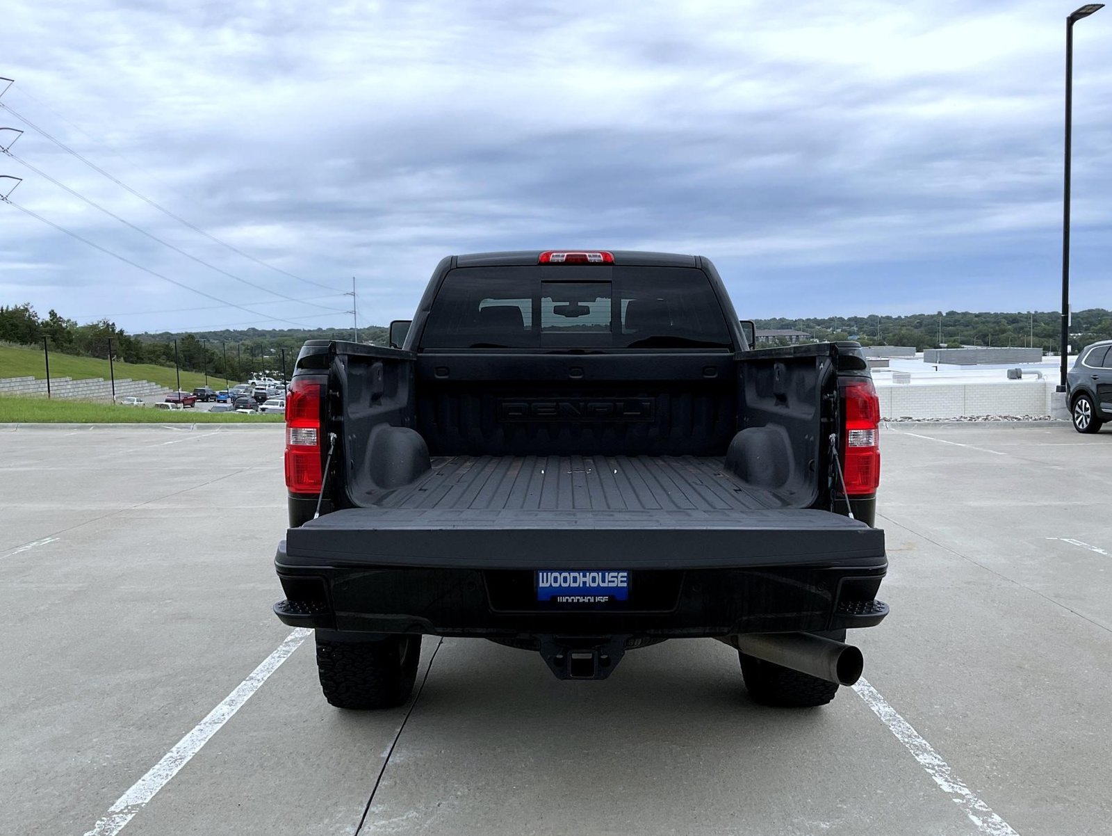 Used 2016 Black GMC Denali image 22