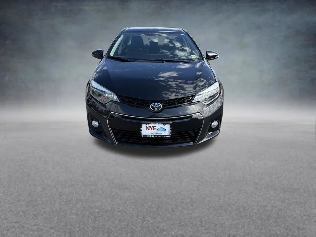 Used 2015 Black Toyota S Plus image 9