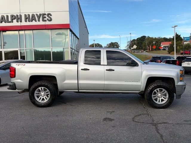 Used 2014 Chevrolet Silverado 1500 LT with VIN 1GCVKREC4EZ411590 for sale in Anderson, SC