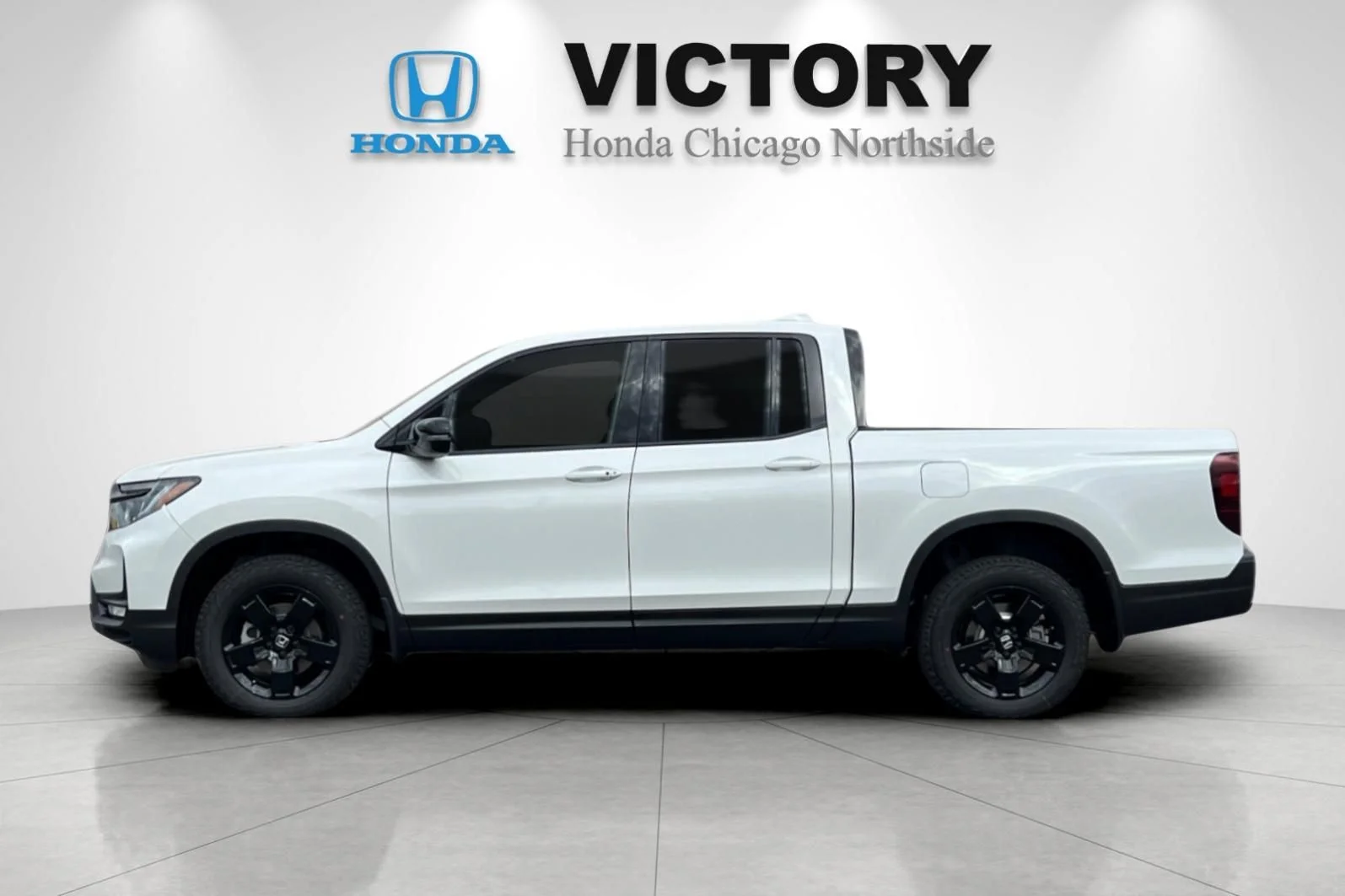 New 2026 Solar Silver Metallic Honda Black Edition image 2