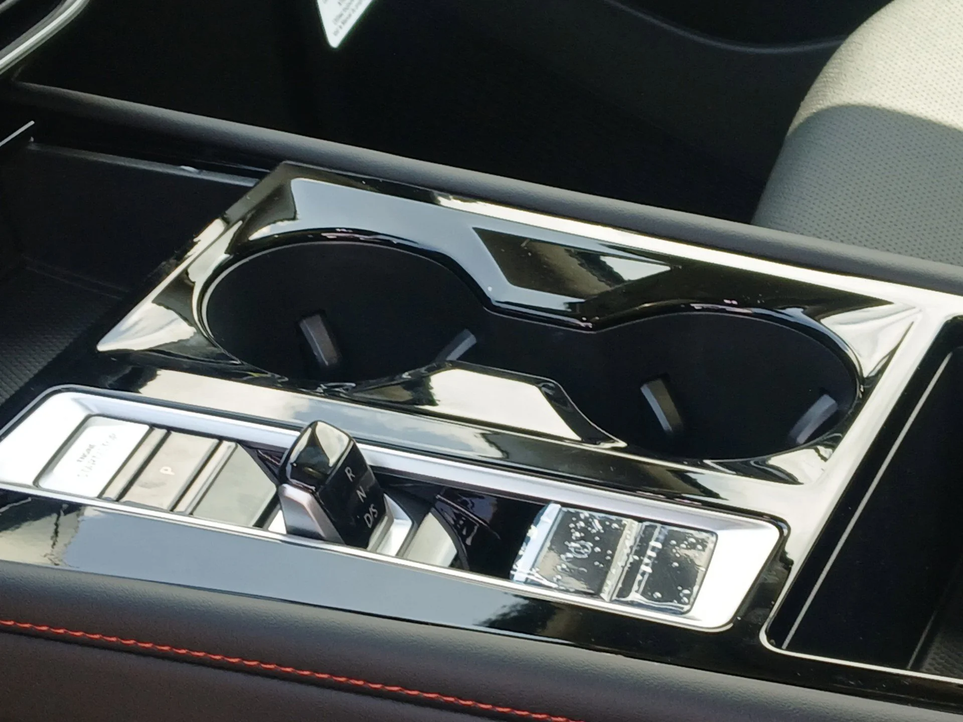 New 2026 Deep Black Pearl Volkswagen 2.0T Peak Edition image 13
