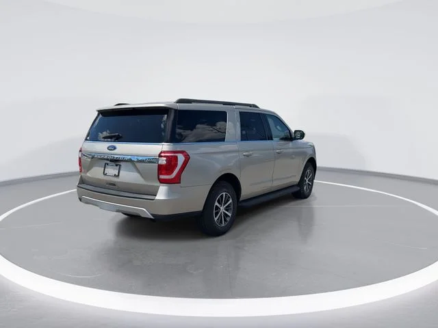 Used 2018 Gold Ford XLT image 6