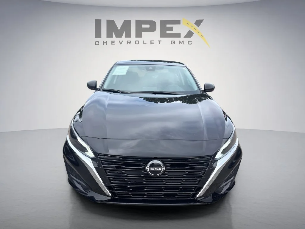 Used 2025 Black Nissan SV image 8