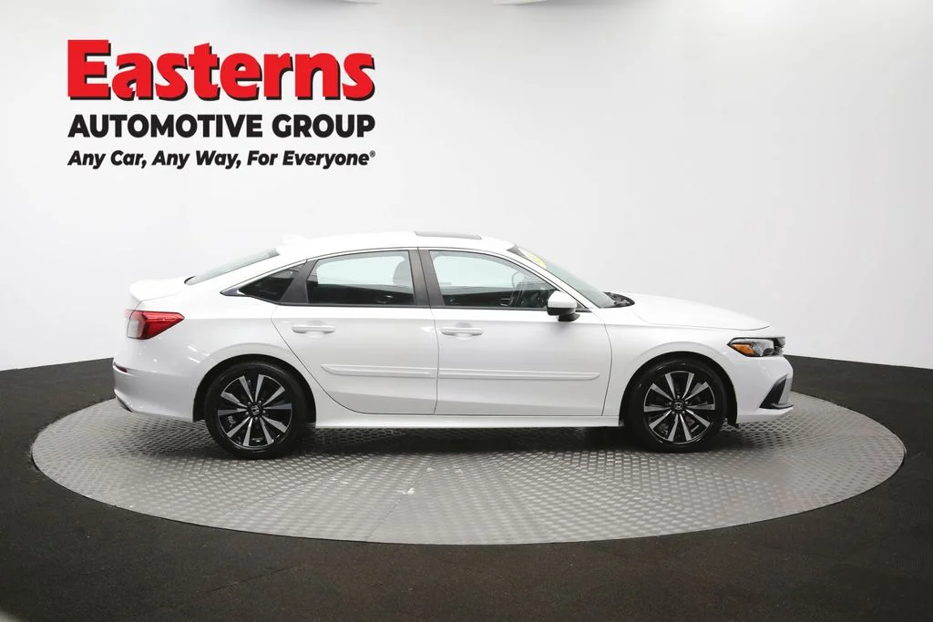 Used 2024 White Honda EX image 43