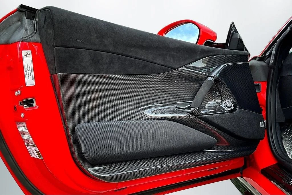 Used 2023 Rosso Scuderia Ferrari  image 18