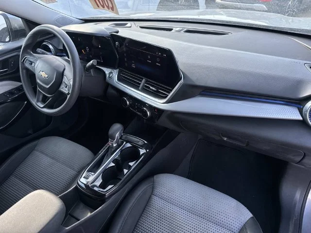 Used 2025 Gray Chevrolet LT image 25