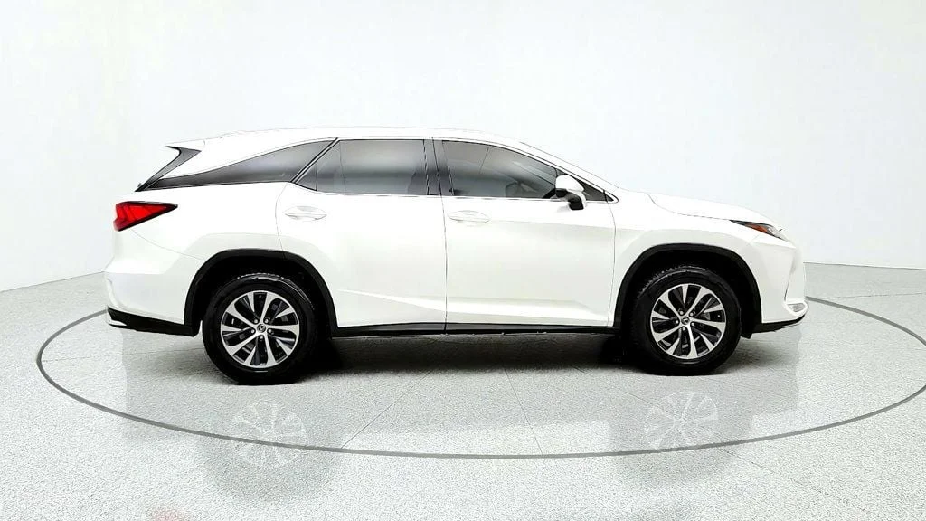 Used 2022 Eminent White Pearl Lexus RX 350L AWD image 4