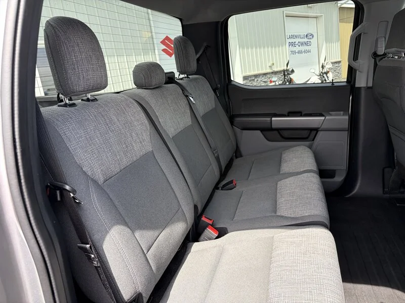 Used 2021 Silver Ford XLT image 15
