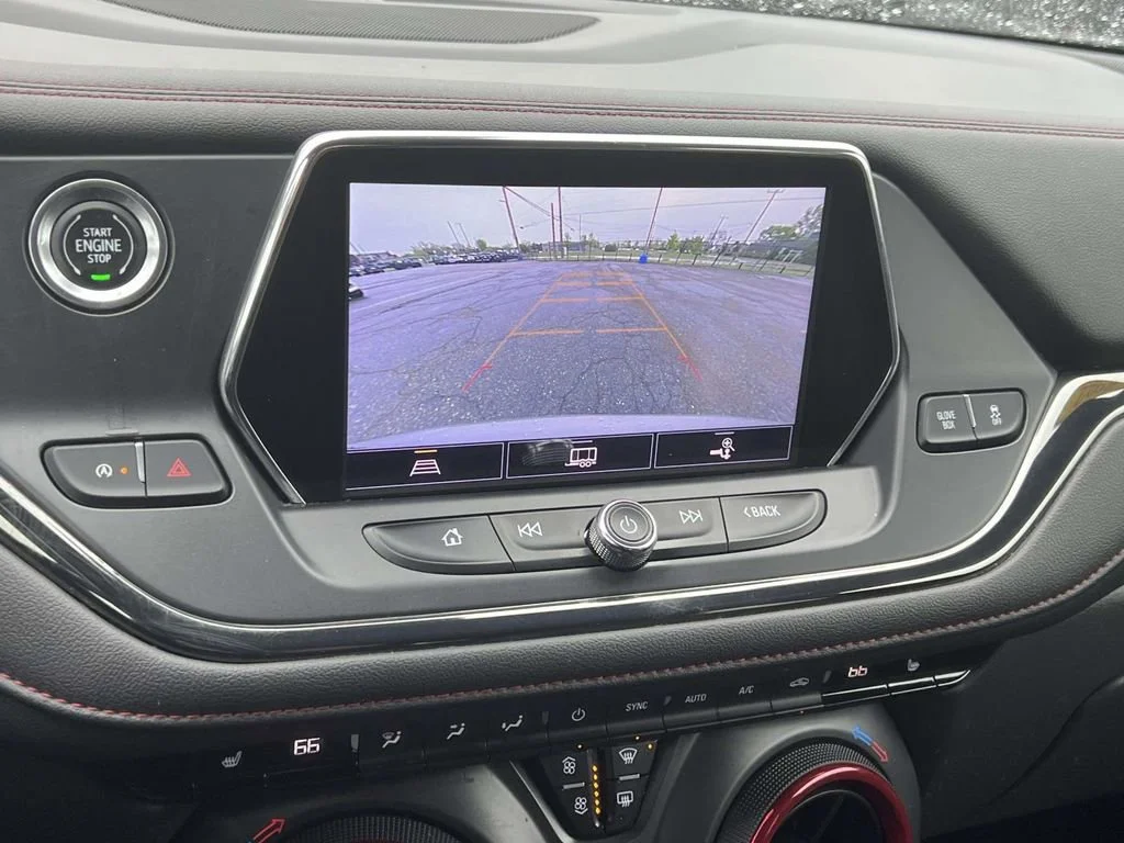 Used 2022 Silver Ice Metallic Chevrolet RS image 17
