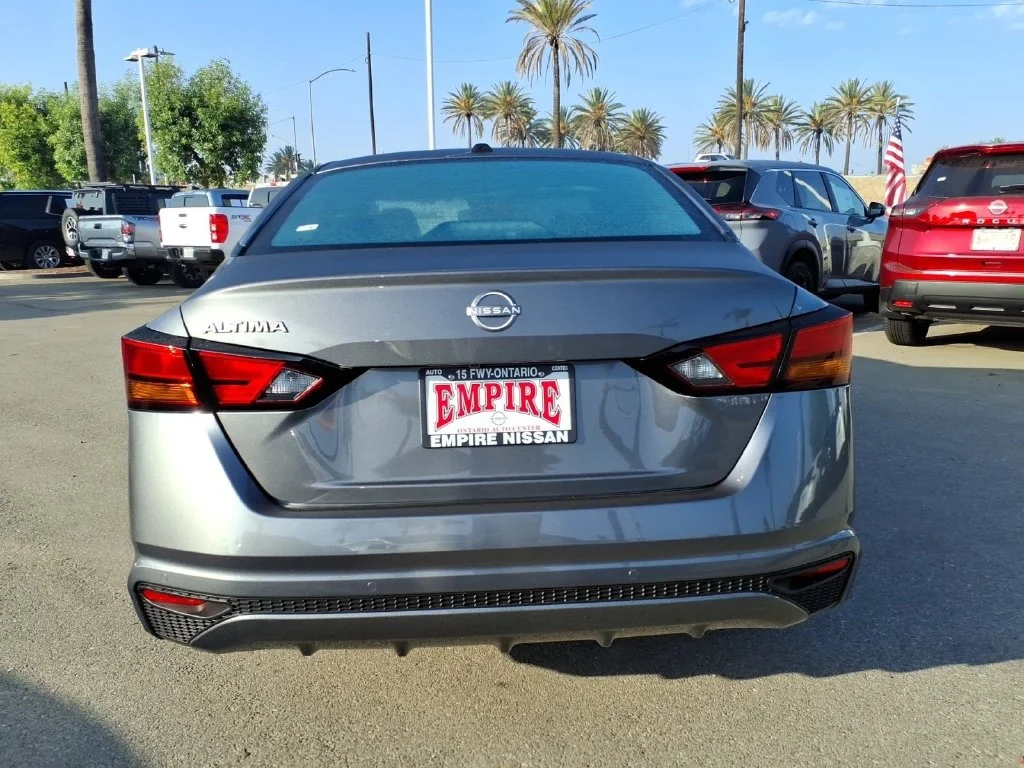 New 2026 Gun Metallic Nissan SV image 3