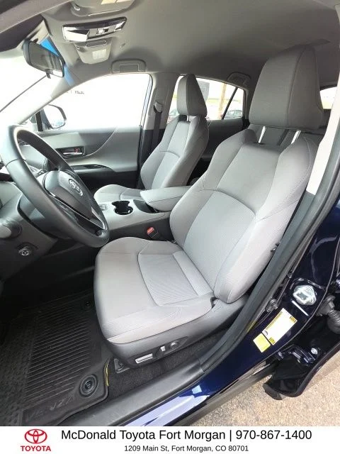 Used 2023  Toyota LE image 10