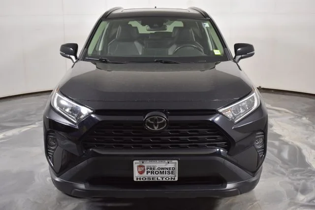 Used 2021 Black Toyota XLE Premium image 13