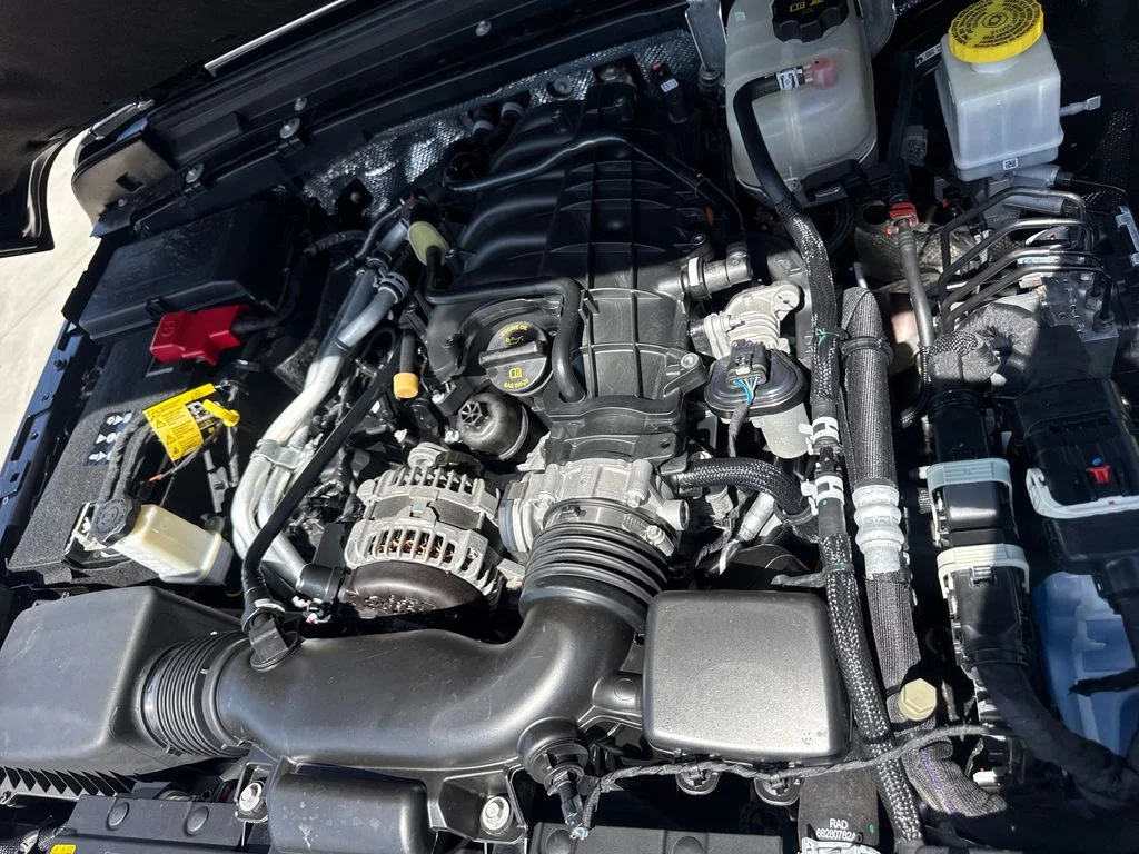 Used 2025 Black Clearcoat Jeep Nighthawk image 36