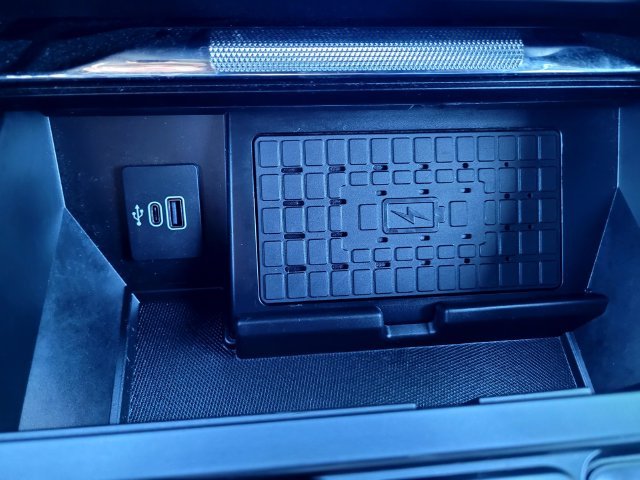 Used 2025 Green Ford Raptor image 18