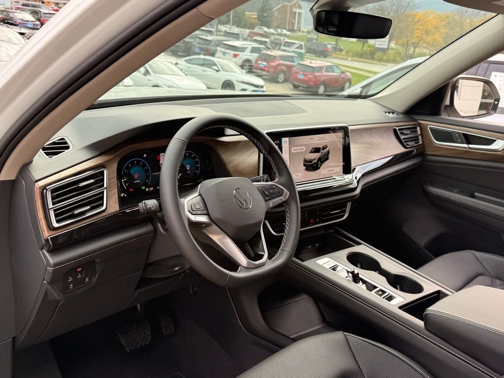 2026 Volkswagen Atlas SE - Photo 13