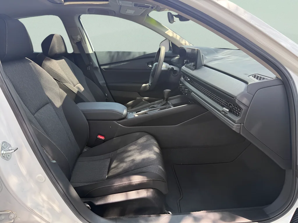2023 Honda Accord EX - Photo 13