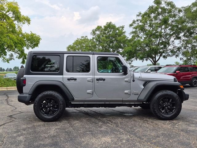 Used 2021 Silver Jeep Unlimited Sport image 8