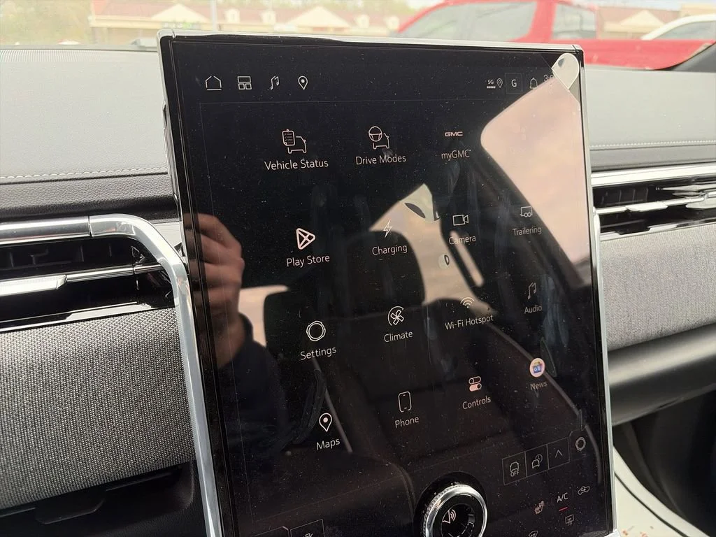 New 2026 Onyx Black GMC Elevation Standard Range image 22