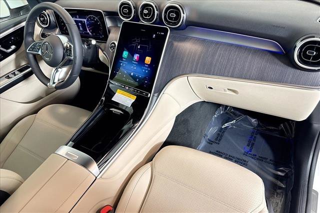 New 2026 Polar White Mercedes-Benz GLC 300 image 55