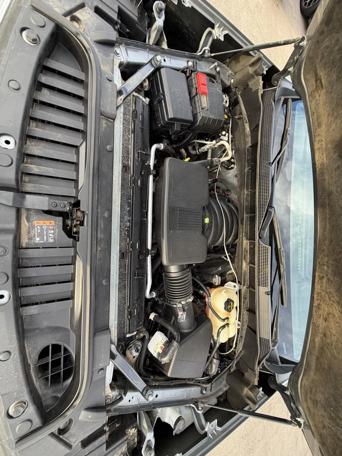 Used 2025 gray Chevrolet RST image 22