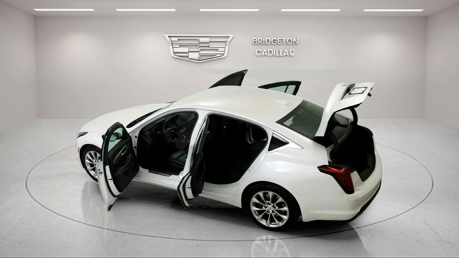 Used 2022 White Cadillac Premium Luxury image 33