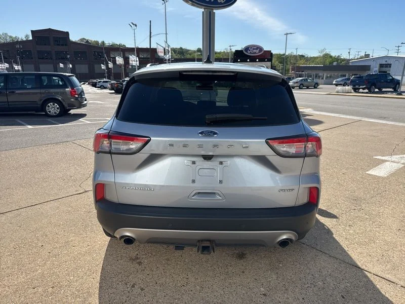Used 2022 Blue Ford Titanium image 5