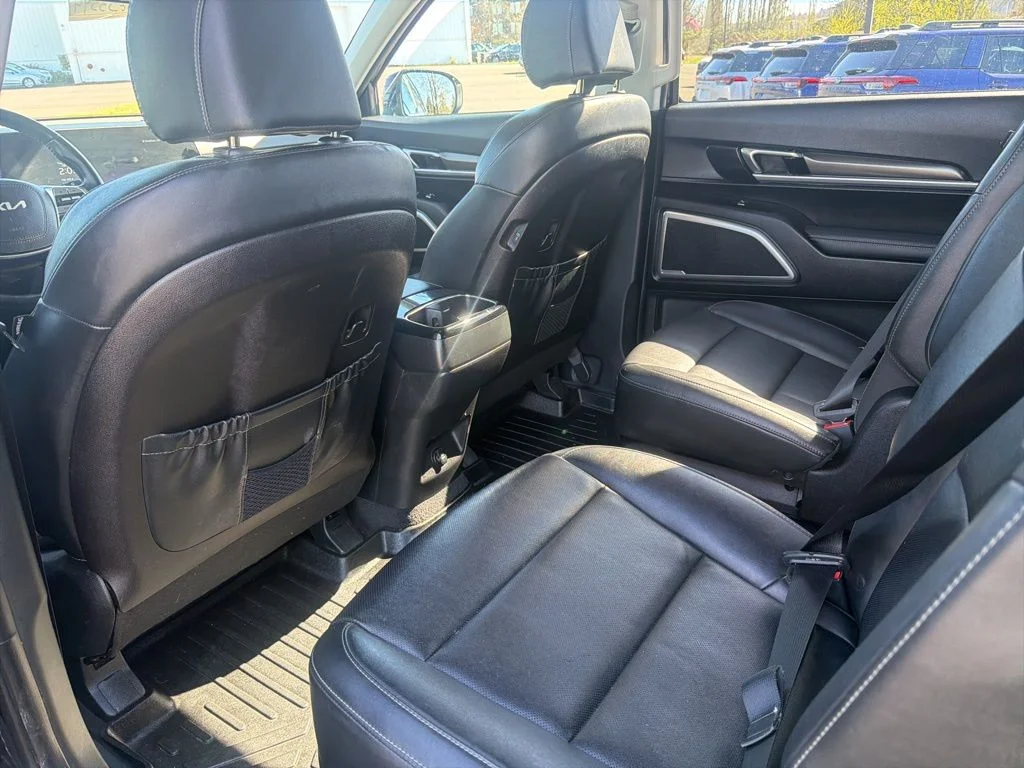 Used 2023 Ebony Black Kia S image 18