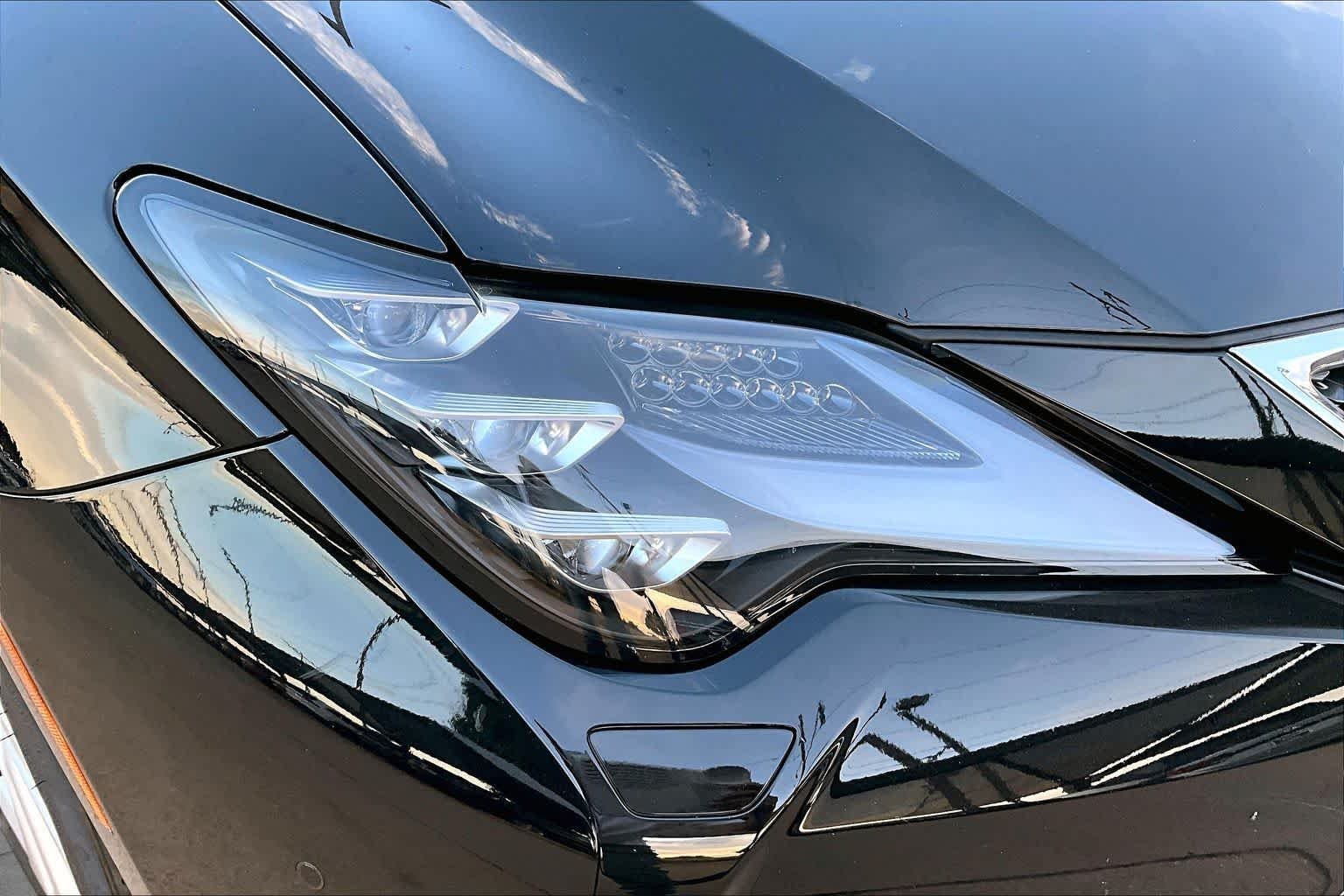 Used 2023 Obsidian Lexus  image 27