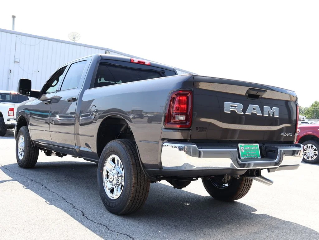 New 2026 Granite Crystal Metallic Clear-Coat Exterior Paint RAM Tradesman image 3