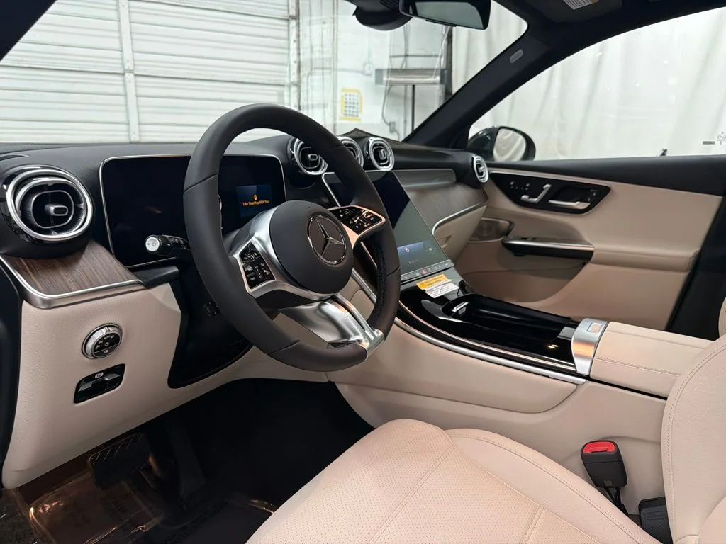 New 2027 Gray Mercedes-Benz GLC 300 image 12
