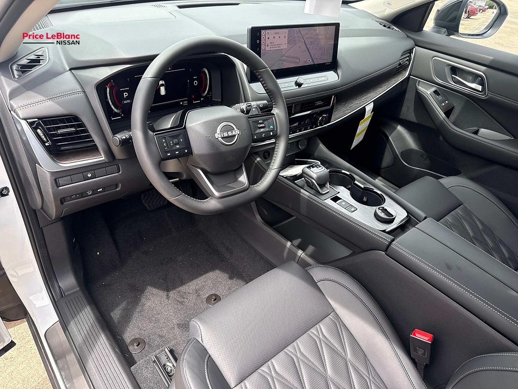New 2026 Everest White Pearl Tricoat/Super Black Nissan Platinum image 11