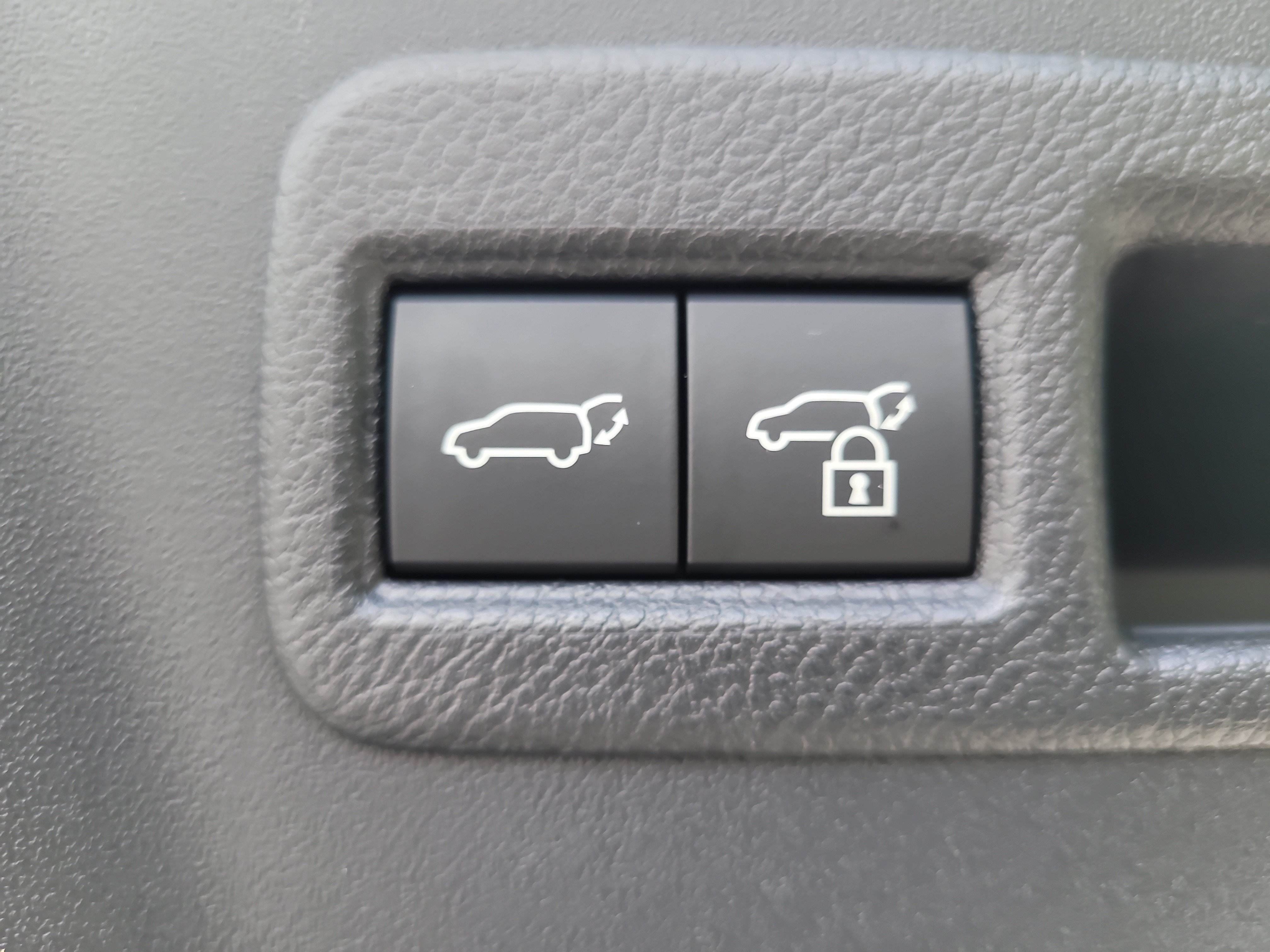 Used 2026 Wind Chill Pearl Toyota SE image 11