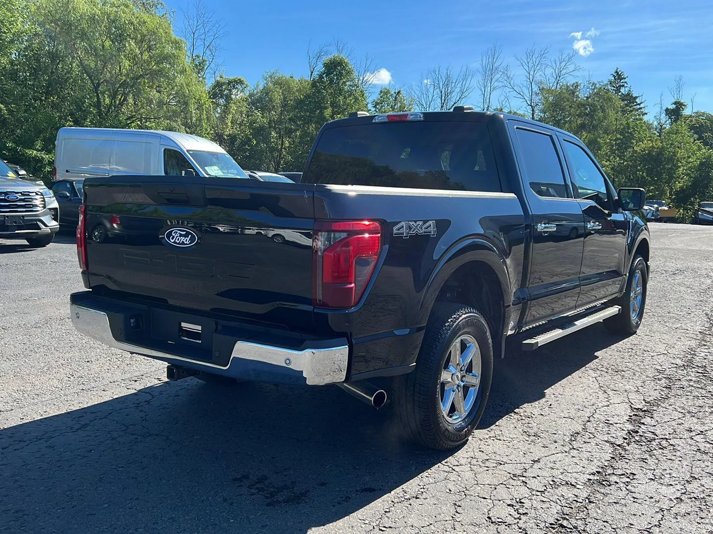 Used 2025 Agate Black Ford XLT image 19