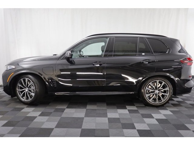 Certified Used 2026 Black Sapphire Metallic BMW xDrive50e image 5