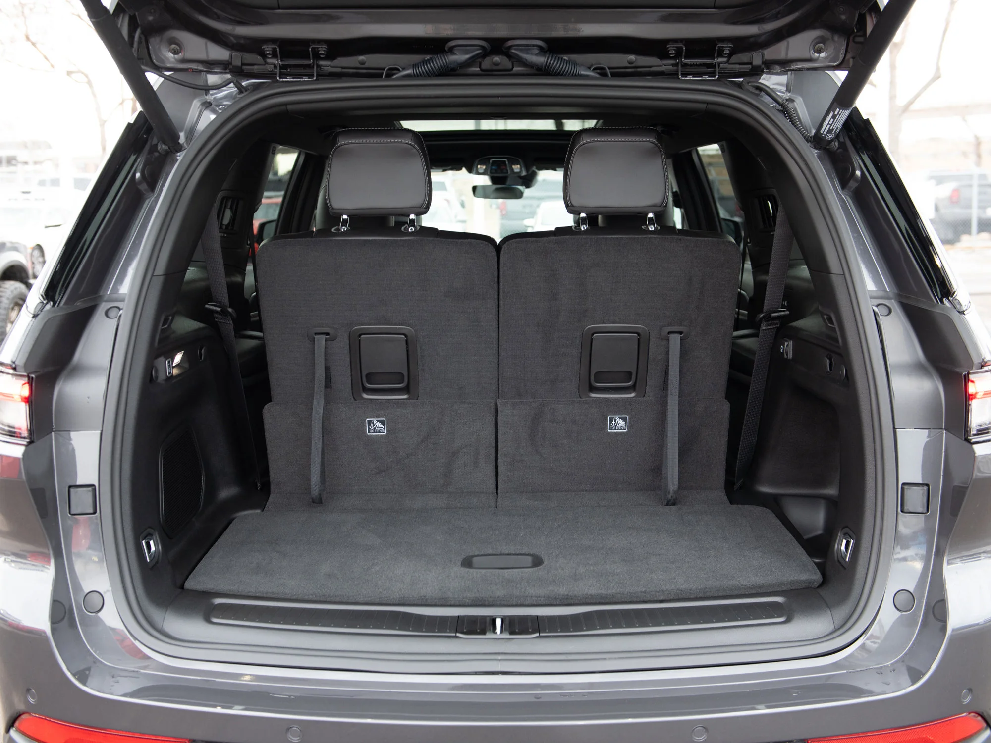Certified Used 2025 Grey Jeep Limited * V6 | Trailer Tow Package  | Adaptive Cruise | Heated Seats image 25