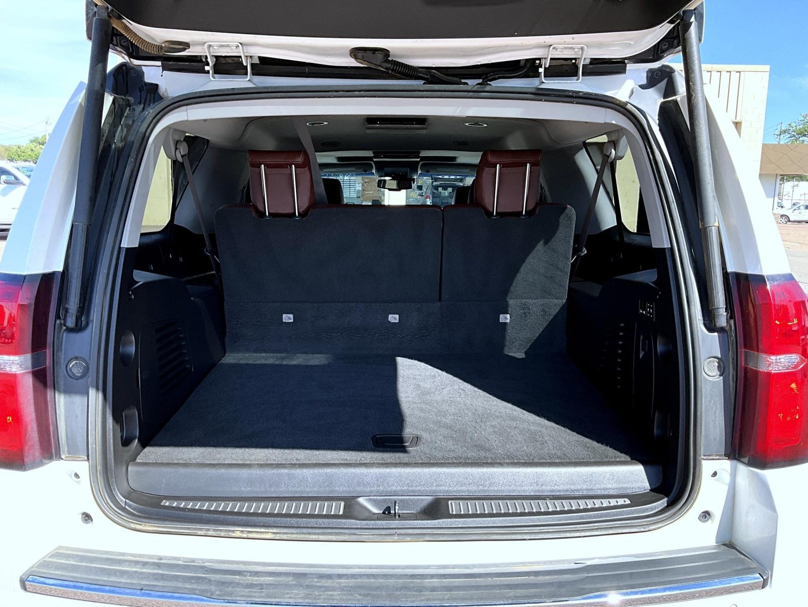 Used 2019 Beige Chevrolet Premier image 10