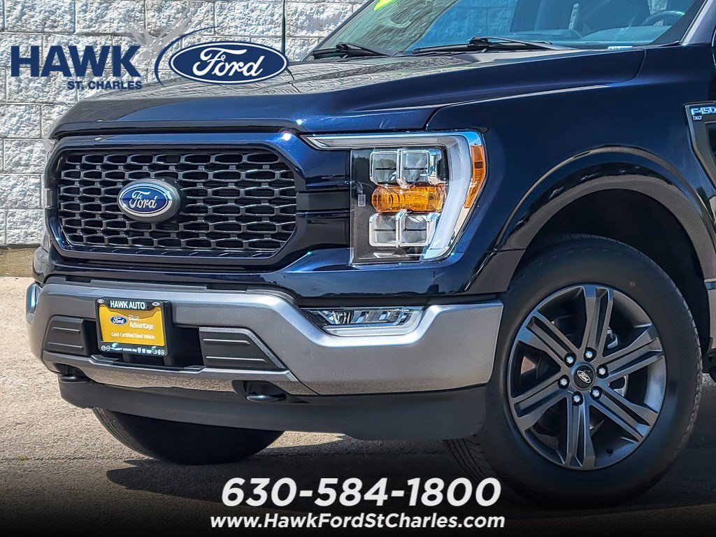 Used 2023 Antimatter Blue Metallic Ford XLT image 2