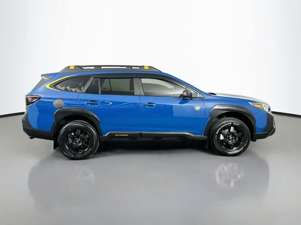 Used 2024 Geyser Blue Subaru Wilderness image 9