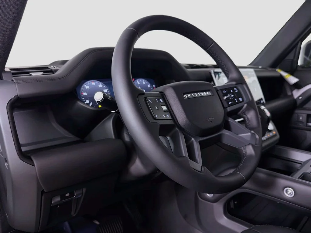 New 2026 Borasco Grey Land Rover X-Dynamic SE image 9