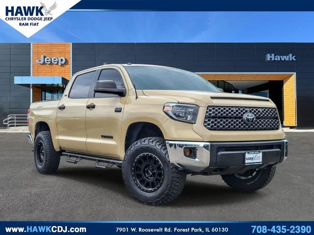 Used 2018  Toyota SR5 image 1
