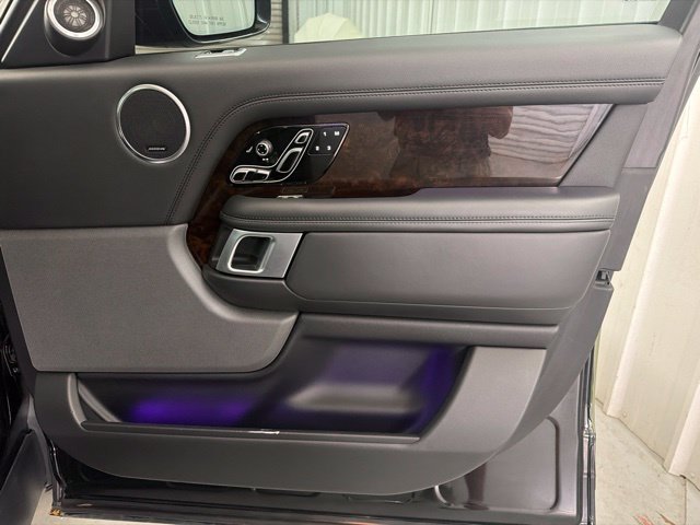 Used 2020 Green Matte Land Rover Supercharged image 25