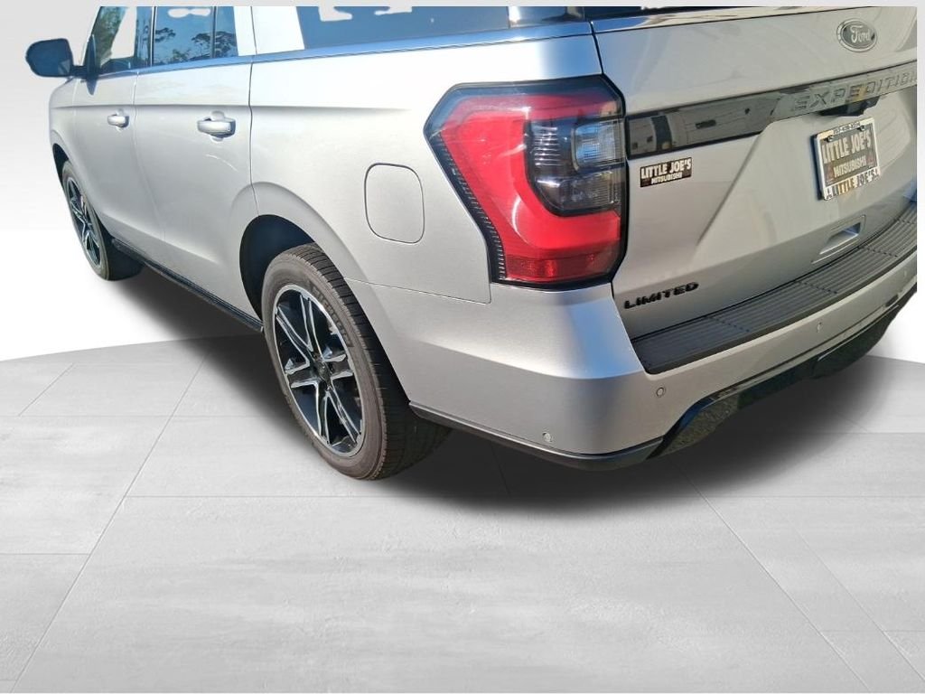 Used 2019 Silver Ford Limited image 8