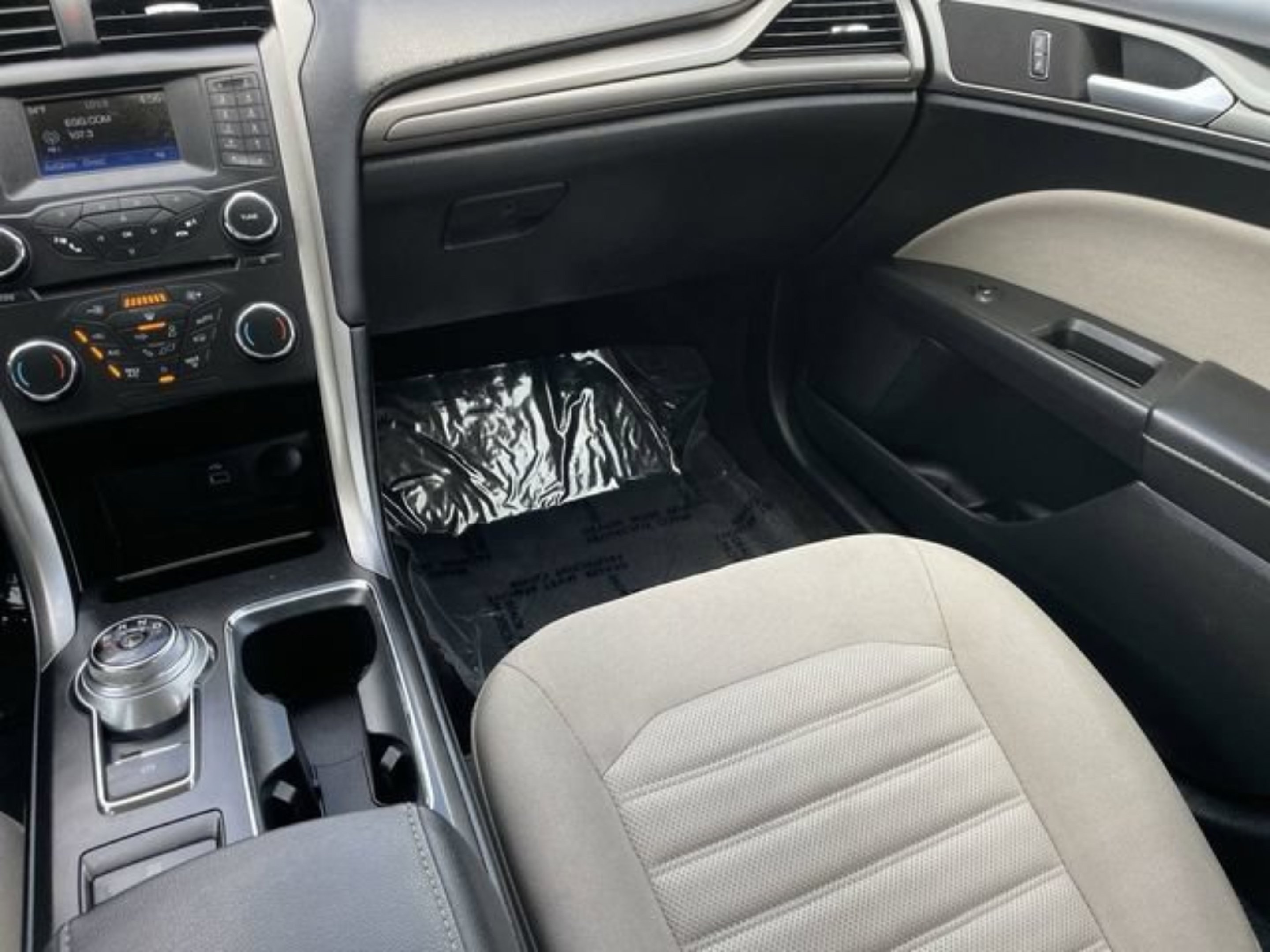 Used 2017 Ingot Silver Ford S image 12