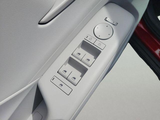 2025 Hyundai Kona SEL Convenience - Photo 51
