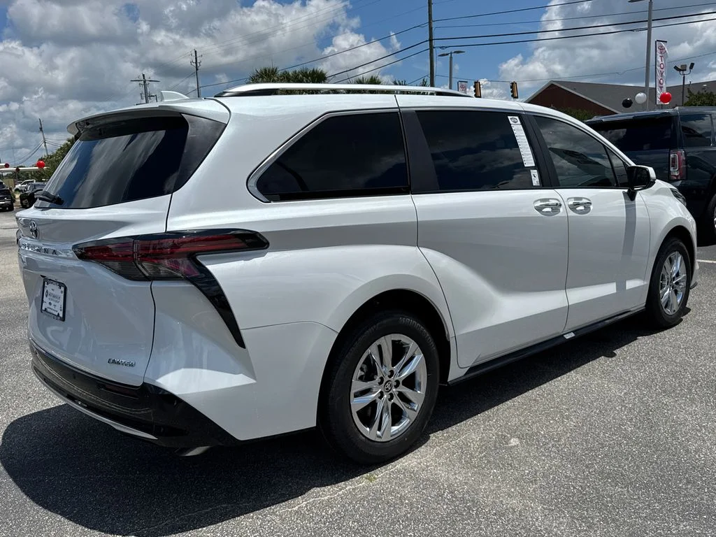 New 2026 Wind Chill Pearl Toyota Limited image 3