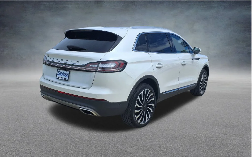 Used 2023 White Lincoln Black Label image 7
