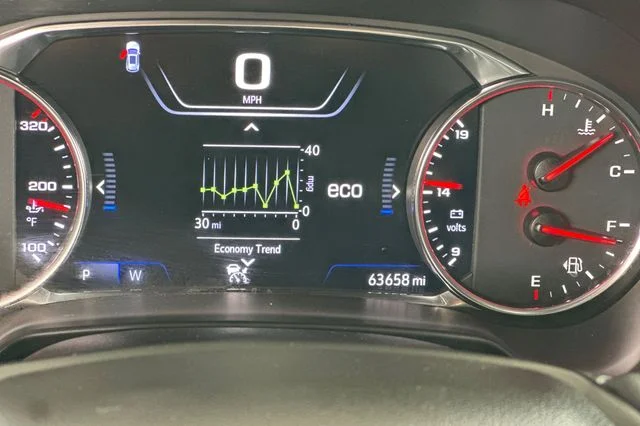 Used 2021 Red Chevrolet RS image 34
