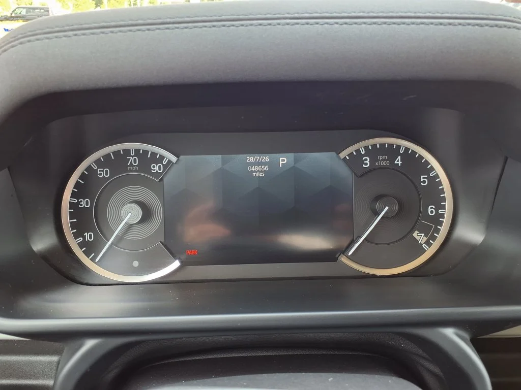 Used 2023 Black Land Rover SE image 32