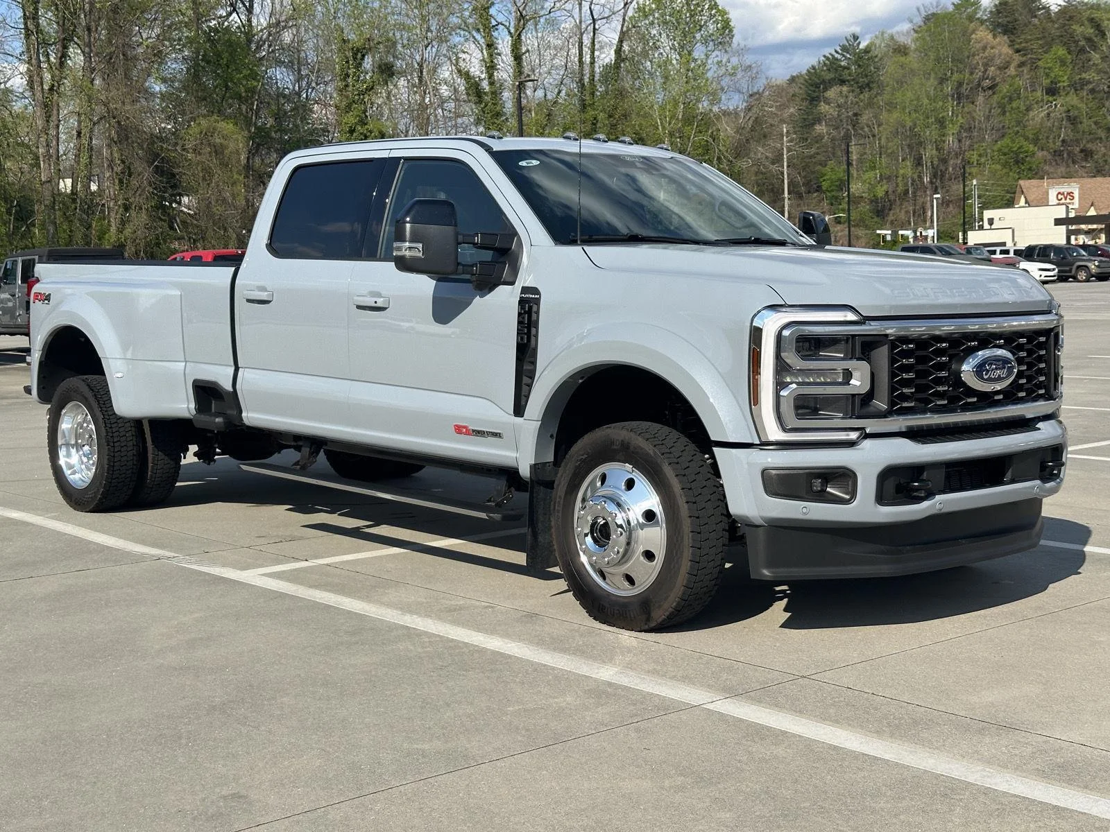 2026 Ford F-450 Platinum 4x4 Crew Cab 8' Box DRW's photo